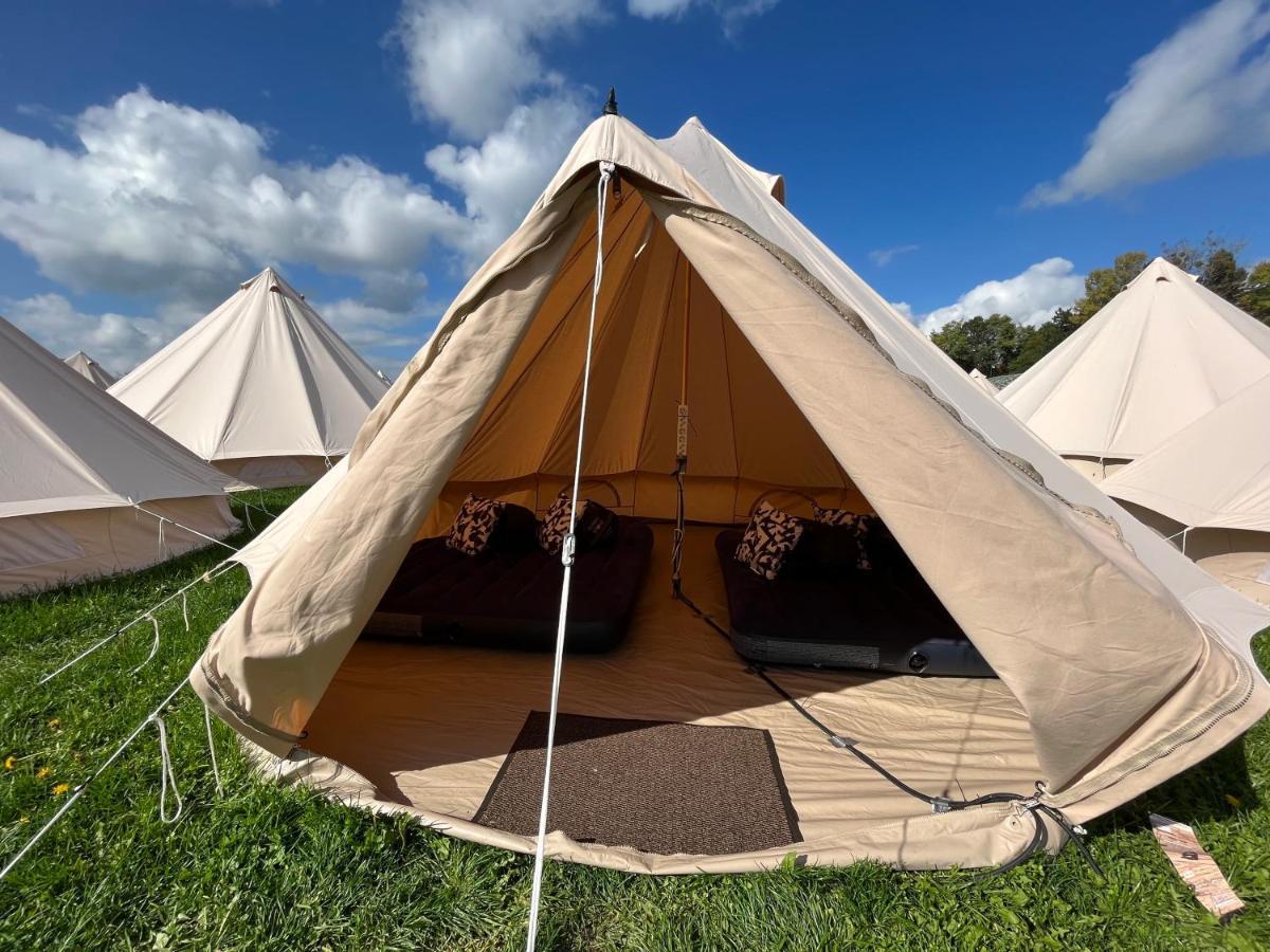 Отель Festanation Oktoberfest Camp #2 Мюнхен Экстерьер фото