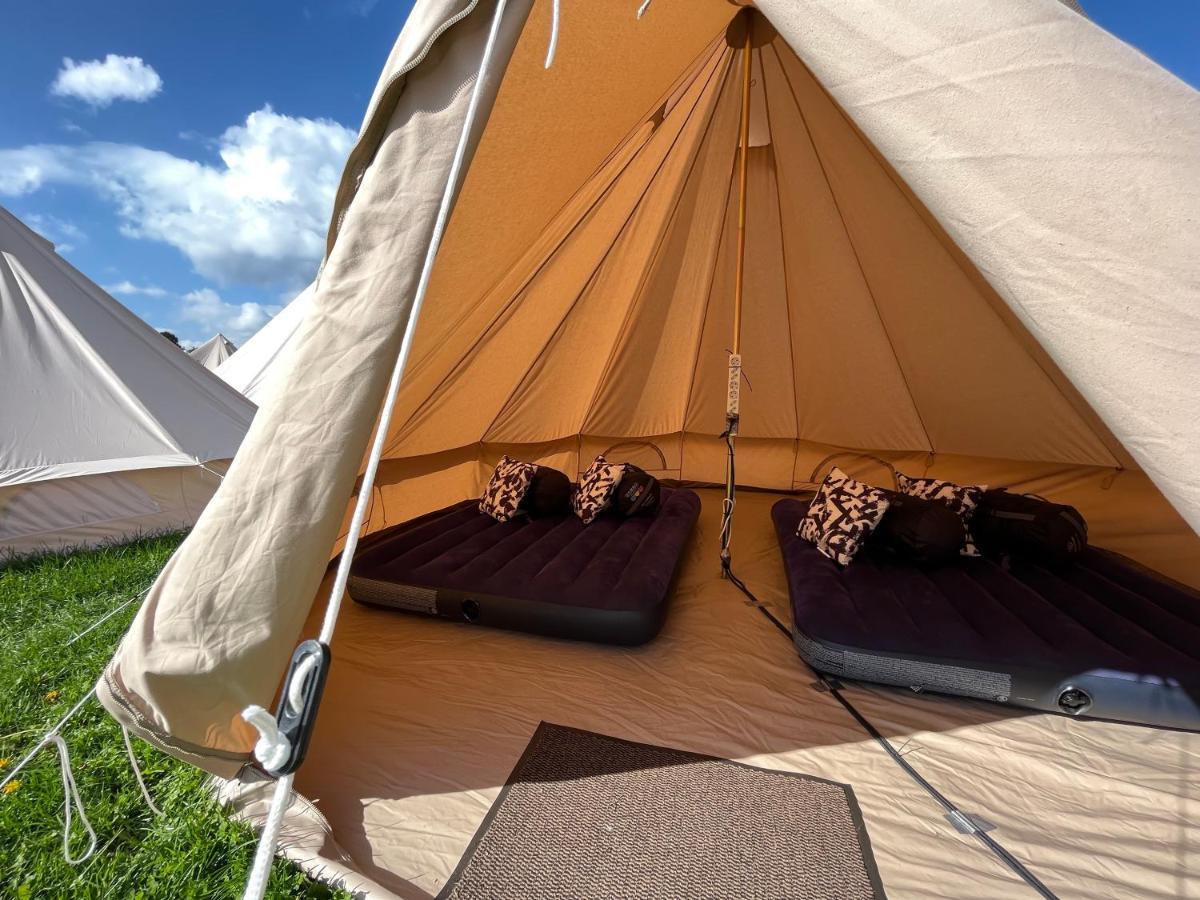 Отель Festanation Oktoberfest Camp #2 Мюнхен Экстерьер фото